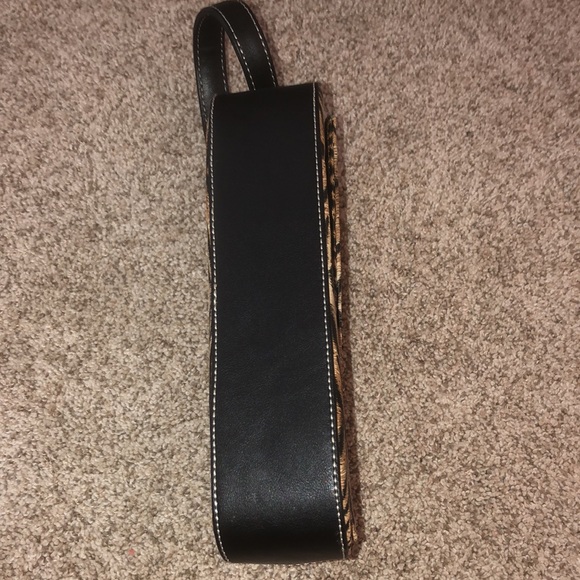 NWOT Liz Claiborne Leopard Bag - Picture 3 of 9